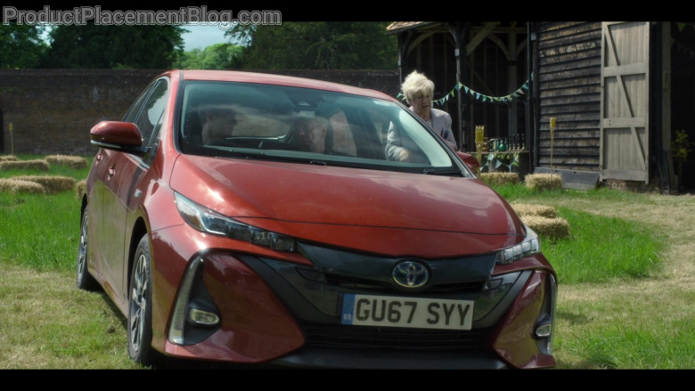 Toyota Car in Breeders S01E08 No Honeymoon (2)