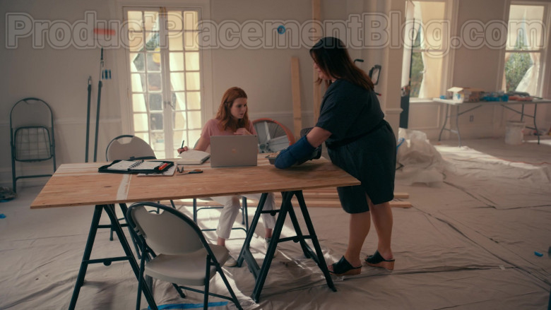 Actress JoAnna Garcia Swisher Using Microsoft Surface Laptop in Sweet Magnolias S01E03 Netflix TV Show (1)