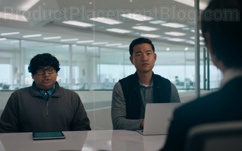 Apple MacBook Laptop of Daniel K. Isaac as Ben Kim in Billions S05E02 The Chris Rock Test (2020)