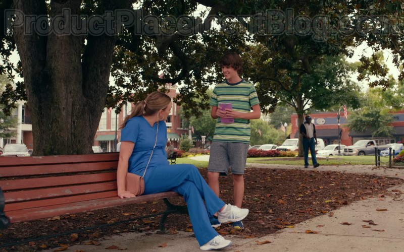 Asics Sneakers of Jamie Lynn Spears as Noreen Fitzgibbons in Sweet Magnolias S01E03 (1)