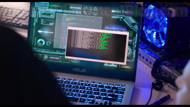 Asus Laptop in Think Like a Dog Movie (2)