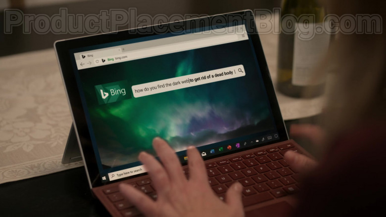 Bing WEB Search Engine in Dead to Me S02E03 (2)