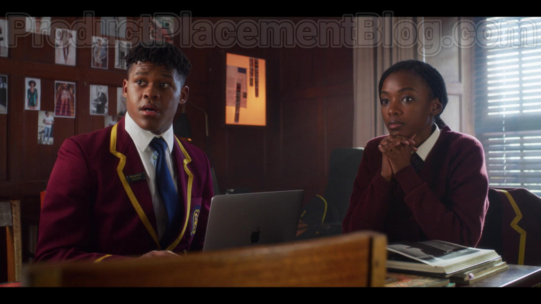 Cast Members Using Apple MacBook Laptop in Blood & Water S01E04 Netflix TV Series (3)