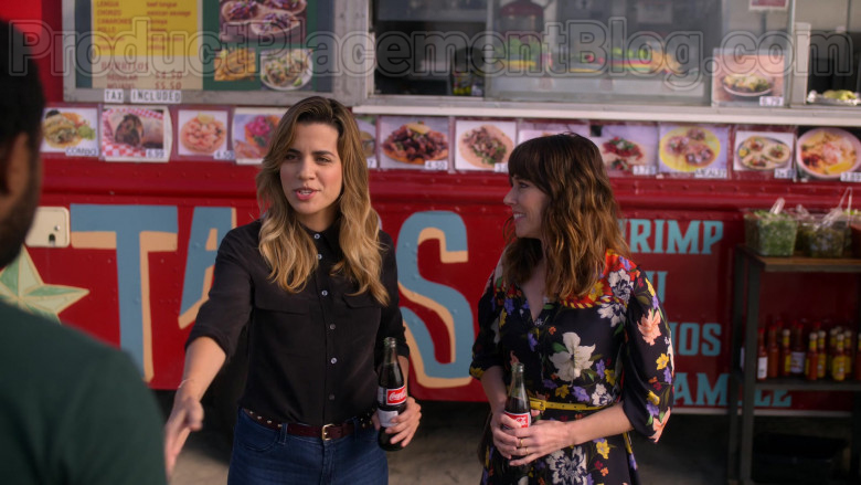Coca-Cola Soda Enjoyed by Natalie Morales & Linda Cardellini in Dead to Me S02E06 (2)