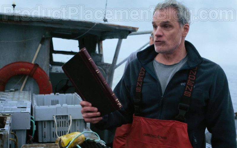 Grundéns Fishing Bib Pants in Hightown S01E01 (1)