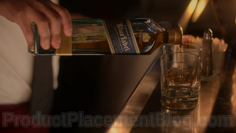 Johnnie Walker Blue Label Whisky Enjoyed by Christina Applegate & Linda Cardellini in Dead to Me (1)