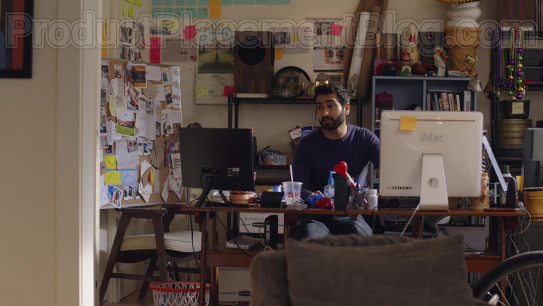 Kumail Nanjiani Using Apple iMac Computer The Lovebirds (2021) Netflix Movie