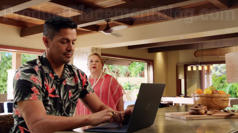 Microsoft Surface Laptop Used by Jay Hernandez in Magnum P.I. S02E19