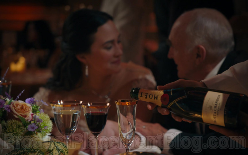 Moët & Chandon Champagne in Billions S05E01 The New Decas (2020)
