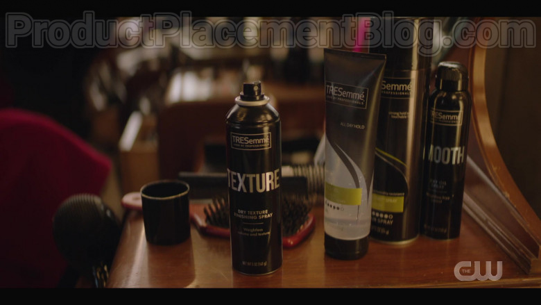 TRESemmé Hair Care Products in Katy Keene S01E13 Chapter Thirteen Come Together (2020)