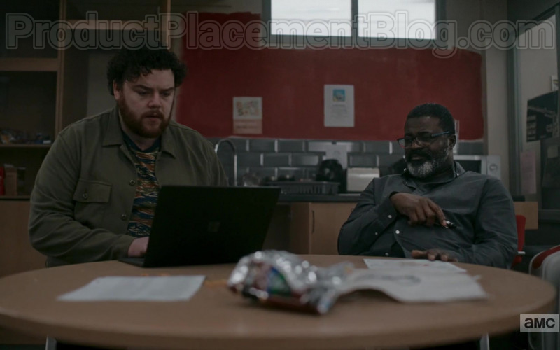TV Series Actors Using Microsoft Surface Laptop in Killing Eve S03E07 (1)