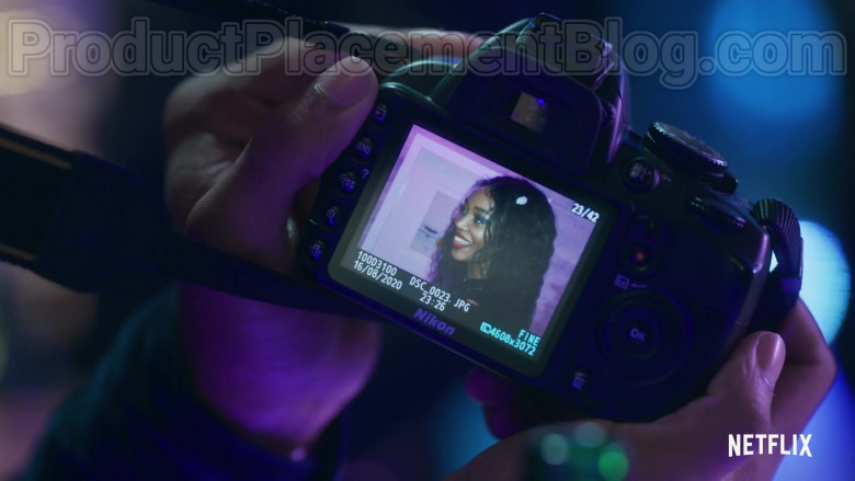 TV Show Actor Using Nikon Camera in Blood & Water – Season 1 (2020) by Netflix