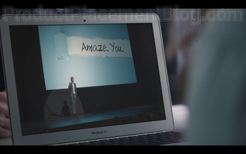 TV Show Actors Using Apple MacBook Air Laptop in Run S01E07 (1)