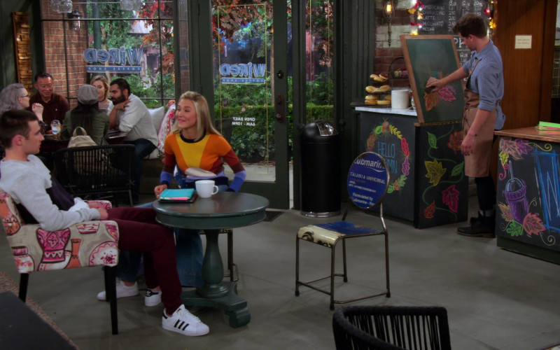 Adidas Sneakers of Gunner Burkhardt as Spencer in Alexa & Katie S04E02 (2)