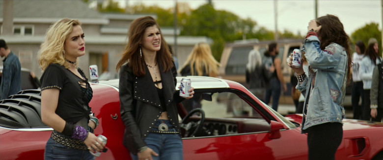 Alexandra Daddario Drinks Pabst Blue Ribbon Beer in We Summon the Darkness Movie. (2)