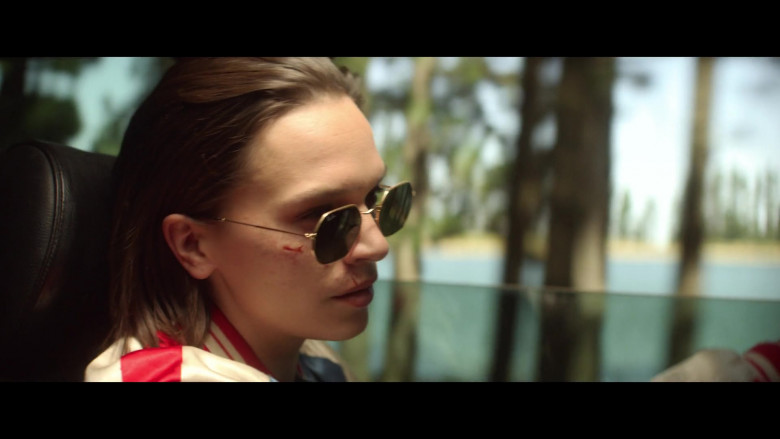 Anna Brewster Wearing Ray-Ban Women's Sunglasses in The Last Days of American Crime 2020 Movie (3)