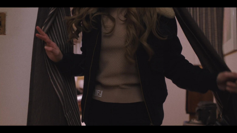 Anna Kendrick as Darby Wears Fendi Turtleneck Sweater Outfit in Love Life S01E09 TV Show (2)