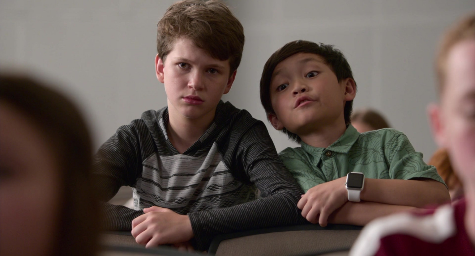 Apple Watch Of Izaac Wang In Think Like A Dog (2020)