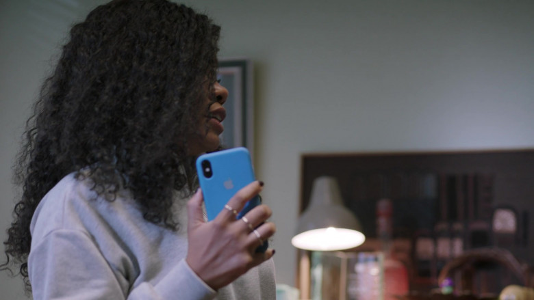 Apple iPhone Smartphone of Weruche Opia as Terry in I May Destroy You S01E01 TV SHow