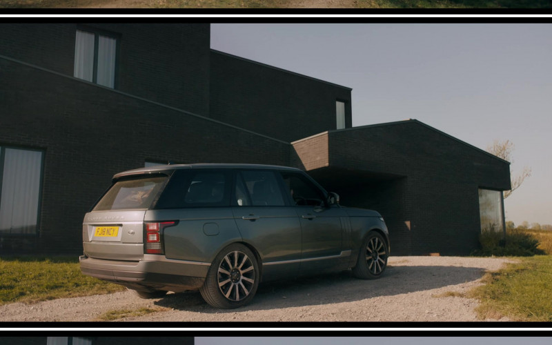 Land Rover Range Rover Vogue Car in ‘You Should Have Left’ Movie (1)