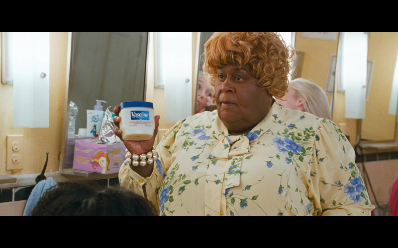 Martin Lawrence Holding Vaseline Petroleum Jelly Original in Big Mommas Like Father, Like Son Movie