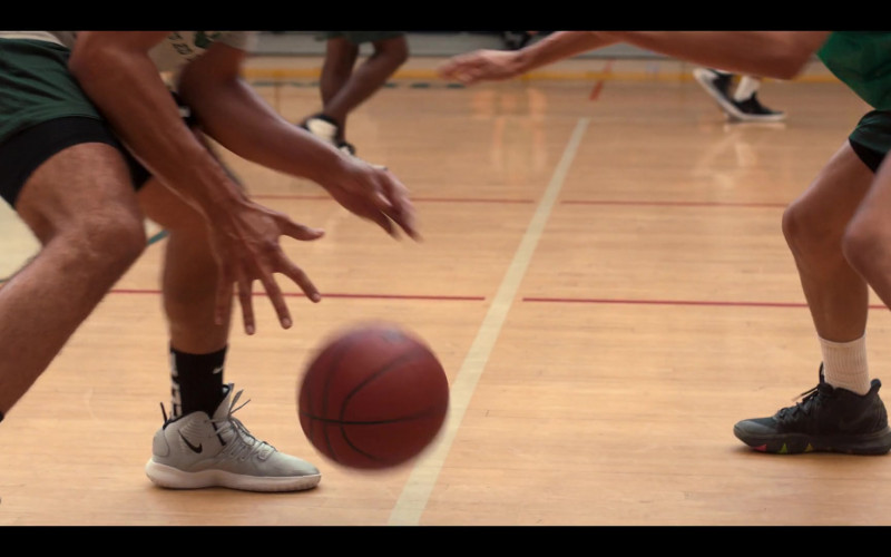 Nike Hyperdunk X TB Men's Basketball Shoes in Love, Victor S01E01 Welcome to Creekwood (2020)