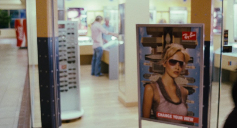 Ray-Ban Eyewear Store in Big Momma’s House 2 (2006)