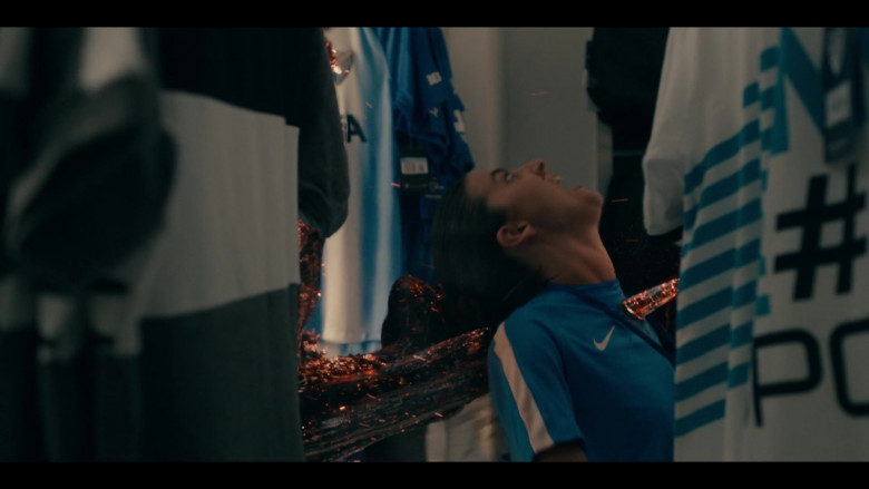 Actress Wears Nike Blue Jersey Outfit in Warrior Nun S01E0 TV Show (3)