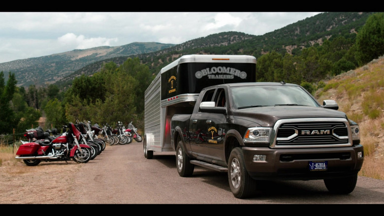 Bloomer Trailers in Yellowstone S03E04 (2)