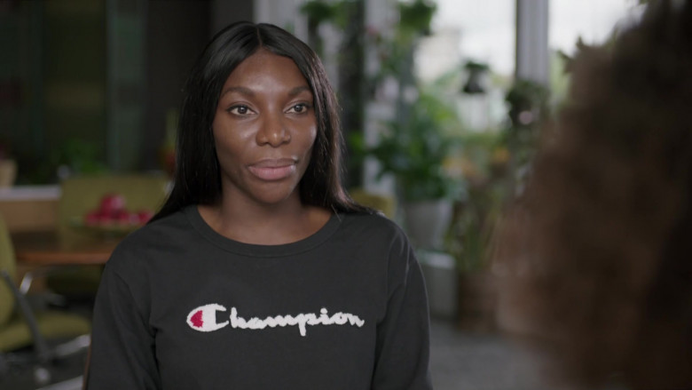 British Actress Michaela Coel Wears Champion Women's Cropped Black Sweatshirt Outfit in I May Destroy You Season 1 TV Show (3)