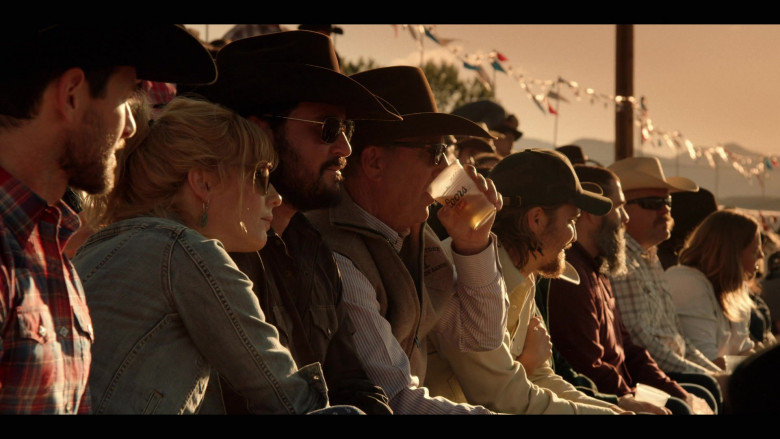 Coors Banquet Beer Enjoyed by Kevin Costner as John Dutton in Yellowstone S03E03 TV Series (2)