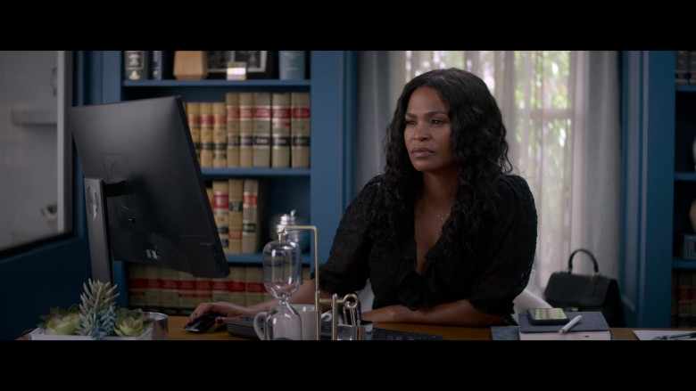 Dell All-In-One Computer Used by Nia Long in Fatal Affair (2)