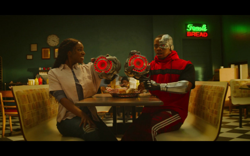 Joivan Wade as Cyborg Wears Adidas Red Sports Pants Outfit in Doom Patrol Season 2 Episode 5 TV Show (2)