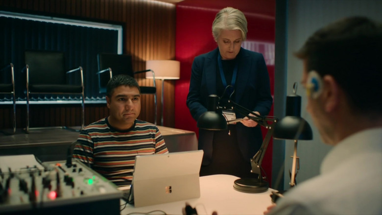 Nick Mohammed as Joseph Harries Using Microsoft Surface Tablet in Intelligence Season 1 Episode 2 TV Show (2)