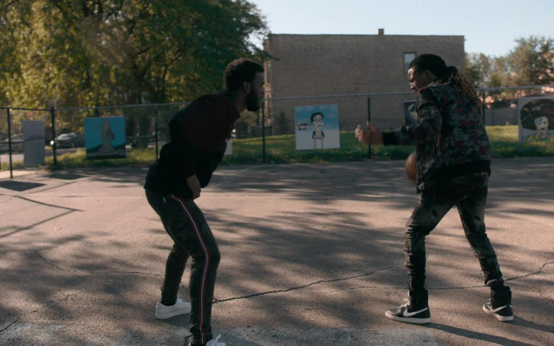 Nike Sneakers (Black) in The Chi S03E06 (2)