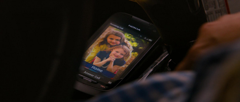Nokia Mobile Phone of Jason Bateman in Identity Thief (2)