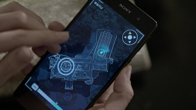 Sony Xperia Mobile Phone in Absentia S03E05 (2)
