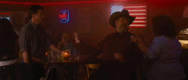 Tecate Beer Neon Sign in Identity Thief (1)