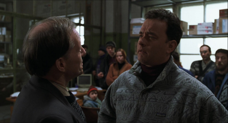 Tom Hanks Wears Patagonia Pullover in Cast Away Movie (3)