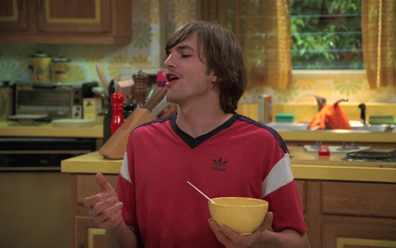 Adidas Red T-Shirt Worn by Ashton Kutcher as Michael Kelso in That '70s Show S06E19 (1)