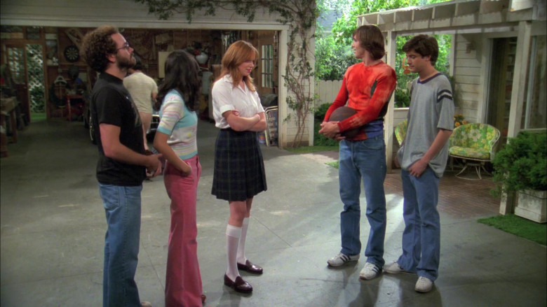 Adidas Sneakers Outfit Worn by Ashton Kutcher as Michael in That '70s Show S05E03