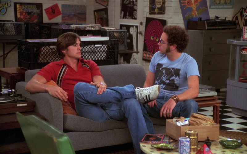 Adidas Sneakers of Ashton Kutcher as Michael Kelso in That '70s Show S08E02 (1)