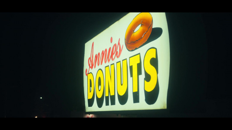 Annie's Donut Shop in All Together Now Movie by Netflix (2)