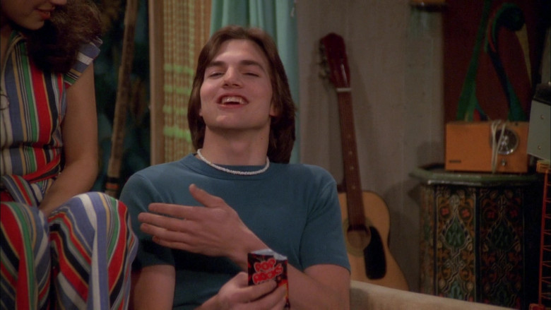 Ashton Kutcher as Michael Kelso Enjoying Pop Rocks Candy in That '70s Show S01E25