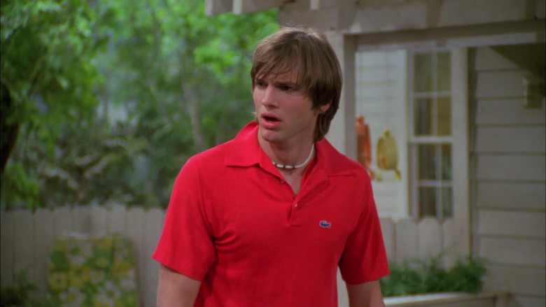 Ashton Kutcher as Michael Wearing Lacoste Red Short Sleeved Style Shirt Outfit in That '70s Show (5)