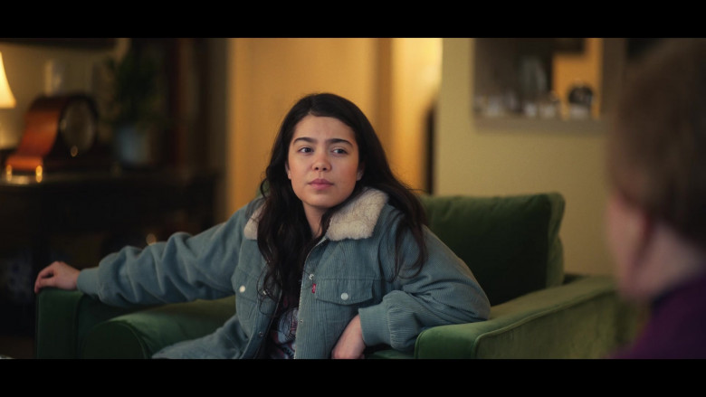 Auliʻi Cravalho as Amber Wears Levi's Jacket in All Together Now (2020) Movie