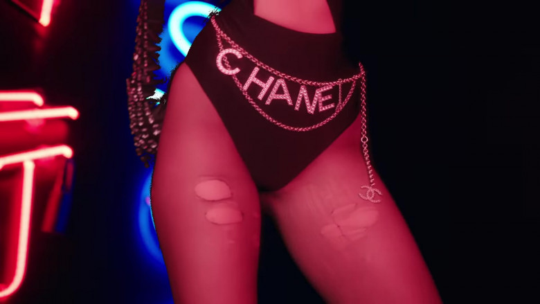 Chanel in Midnight Sky by Miley Cyrus (3)