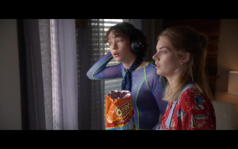 Cheetos Snacks of Brigette Lundy-Paine & Samara Weaving in Bill & Ted Face the Music (1)