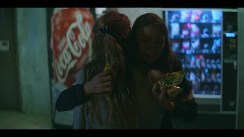 Coca-Cola and Sour Patch Kids Candies in Teenage Bounty Hunters S01E10