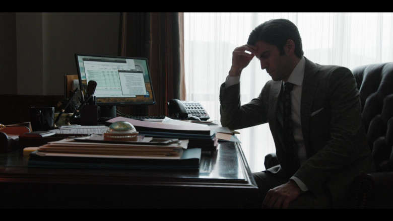 Dell Monitor Used by Wes Bentley (1)